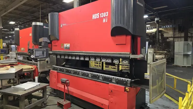 Amada HDS-1303NT 143 T