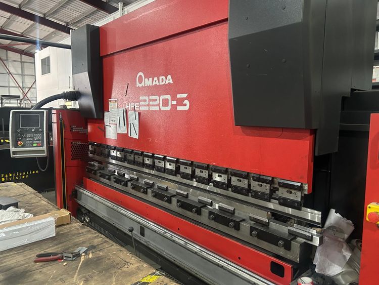 Amada HFE 220t 2200 kn