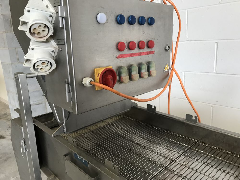 Koppens PR400 breadcrumb coating machine