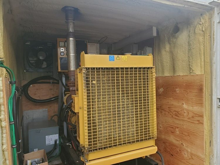 Industrial Genset – container – 700 hours 100Kw