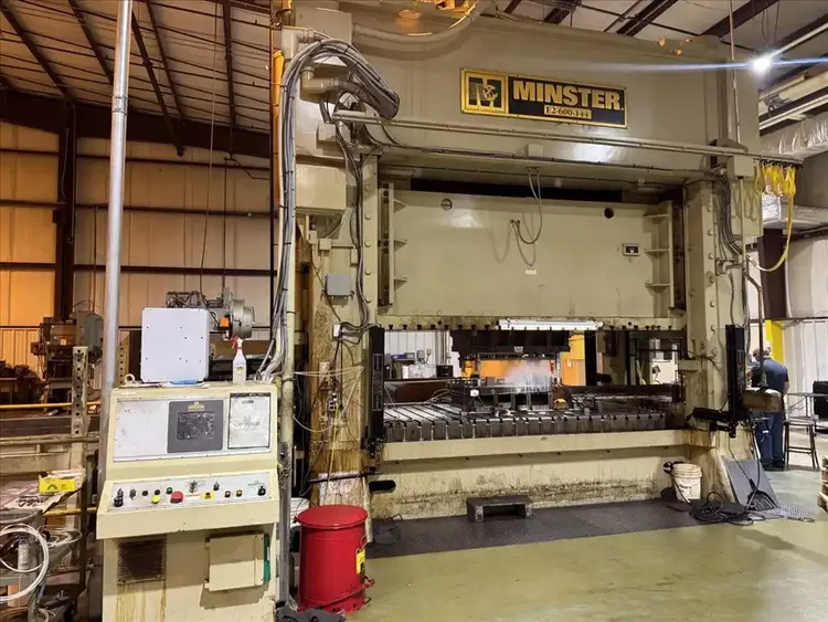 Minster E2-600-144 Straight-Side Double-Crank Press w/ Servo Coil Line 600 Tons @ ¼" ABDC