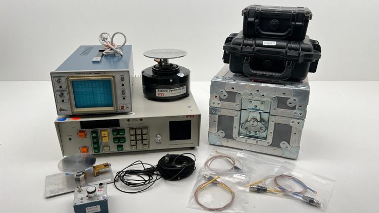 Spectral 4501M Test Equipment