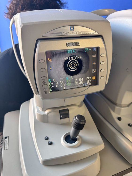Nidek ARK 530A