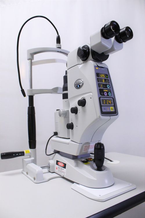 Nidek YC-1800 Yag Laser