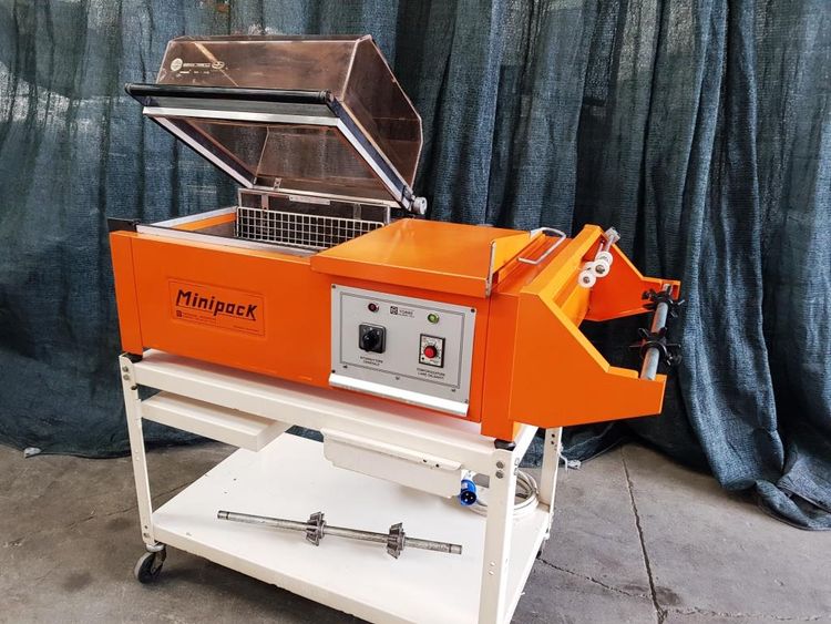 Minipack-Torre SHRINK WRAPPING MACHINE