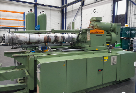 Stork SXS 4400-5650R-2K 440 T