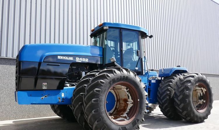 New Holland 9482 Tractor