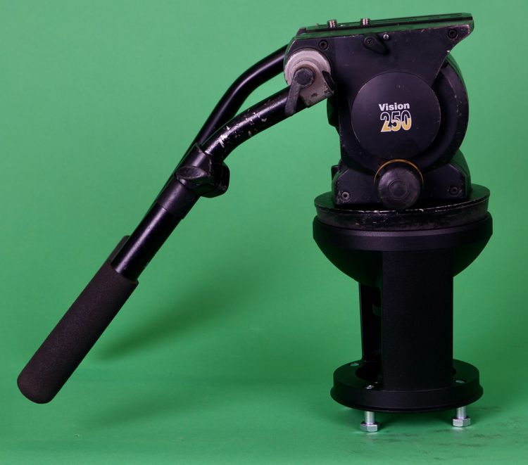 Vinten Vision 250 Pan Tilt Head
