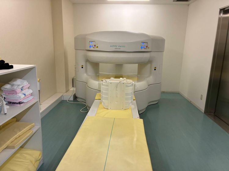 Hitachi Airis Vento 0.3T