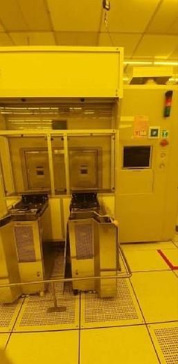 Varian E220 EHPI 200KeV Implanter