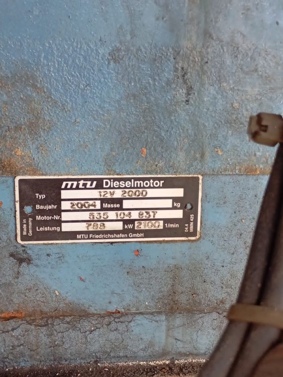 2 MTU 12V2000 M70 MTU 12V2000 M70 Marine Diesel Engines (788 kW, 2100 RPM) – 2 Units in Ready Stock