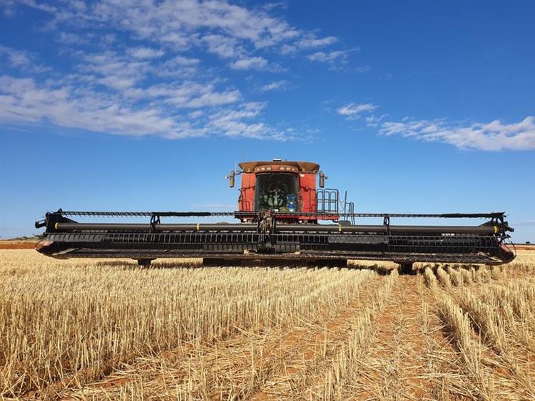 Case 8120 Axial Flow Combine With 2152 draper front 45ft