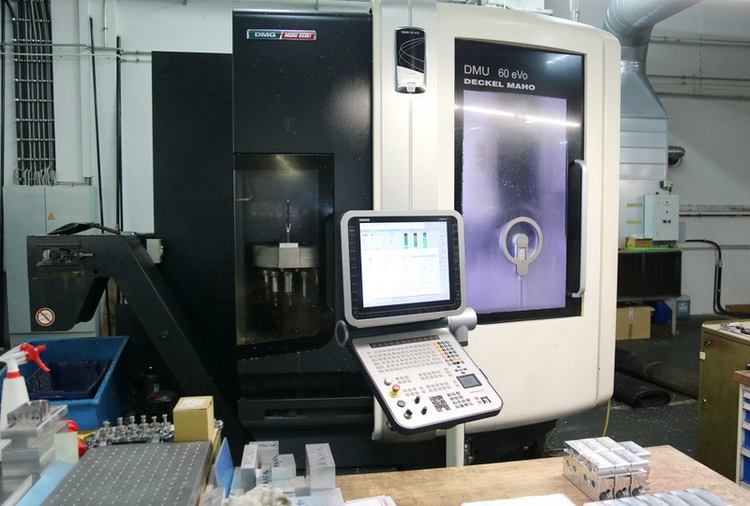 Deckel Maho DMU 60 eVo 5  Axis