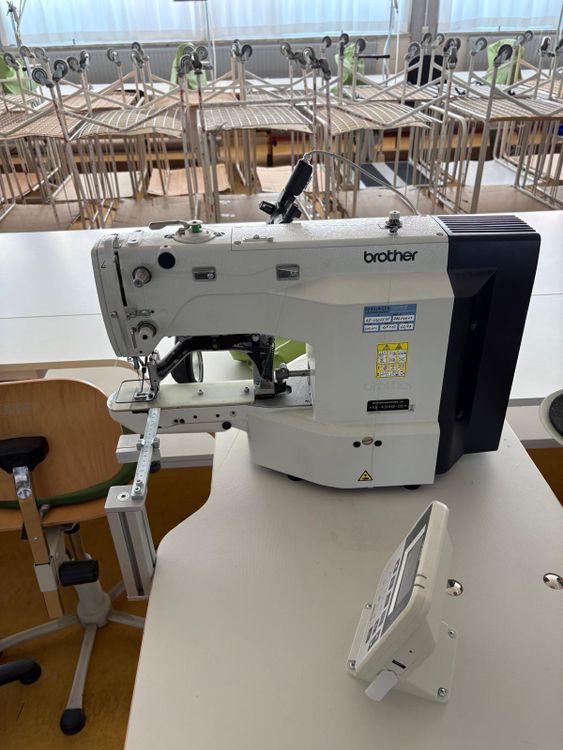 Brother KE-430HS-05 Direct Drive Electronic Lockstitch Bartracker For Heavy Material