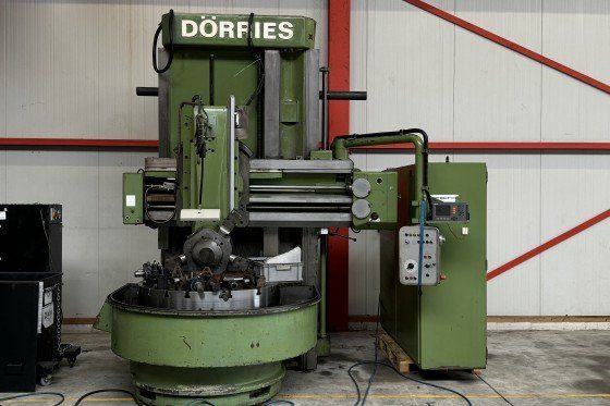 Dörries SD 125 Max. turning diameter: 1400 mm