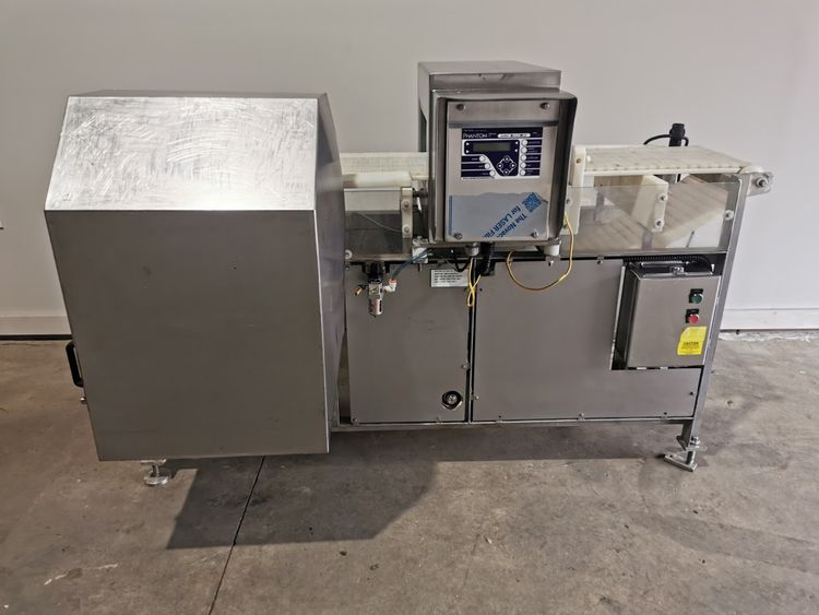 Fortress Phantom Metal detector with Reject