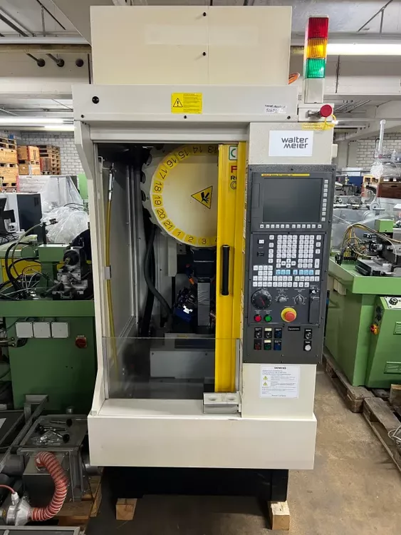 Fanuc ROBODRILL α-T21iFa 3 Axis