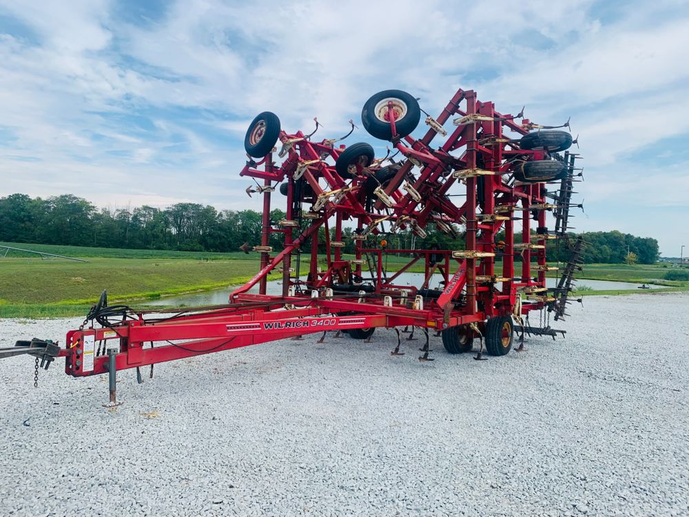 WilRich 3400 Field Cultivators