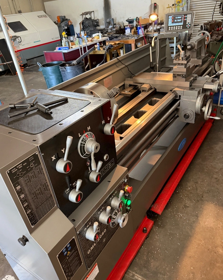 GMC Gap Bed Engine Lathe 1,800 RPM (12 Steps) GML-2080