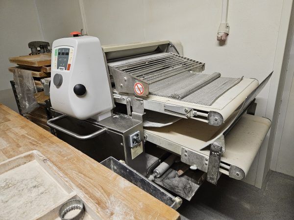 Rondo SKO611 sheeter