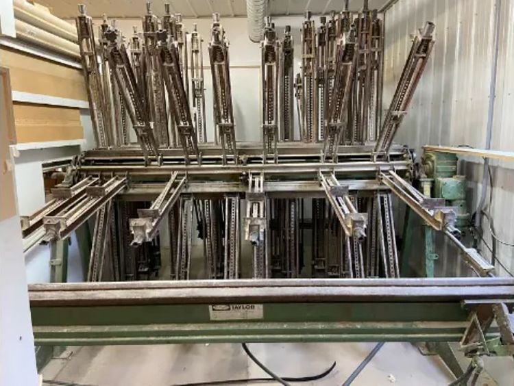 Taylor Semi‑Automatic Clamp Carrier