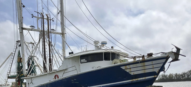 STEEL FISHING TRAWLER 97'