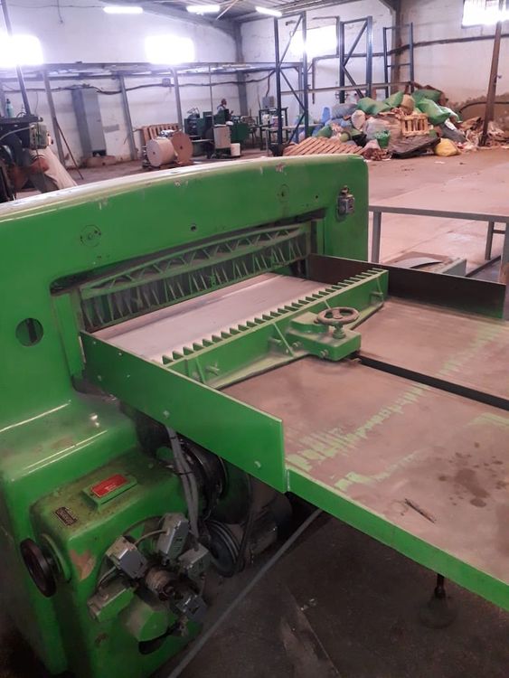 Omac Guillotine 1000 mm cut