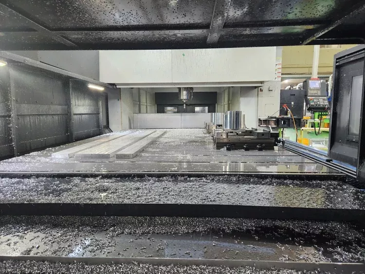 Doosan BM2740M 6 Axis