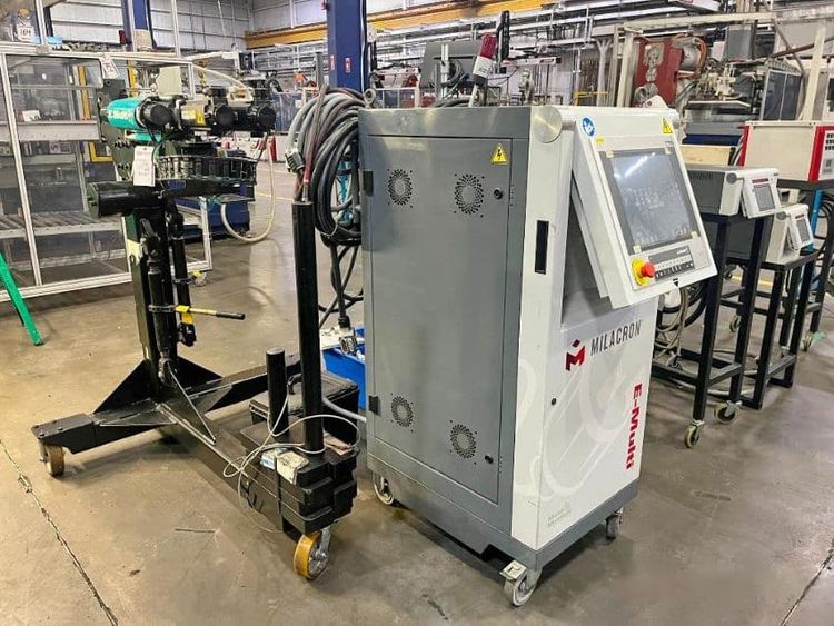 Milacron EM1-30-16 Secondary Injection Unit