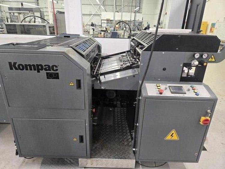 Kompac KF32 AQ UV Coater