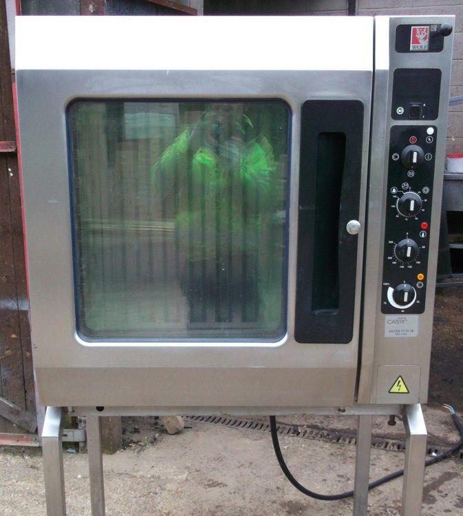 Wolf Single Phase Electric 10 Grid Combi Oven