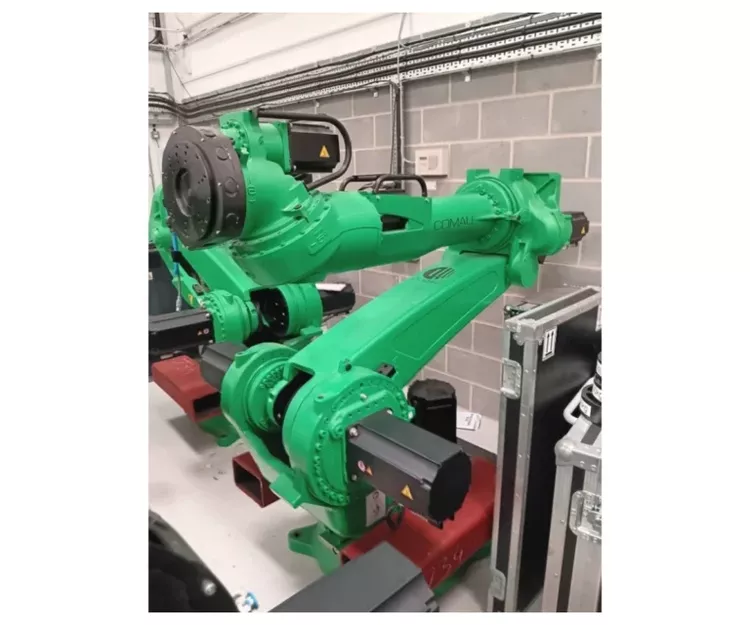 Comau SMART-5 NJ4 220-2.7 6 Axis 220 kg