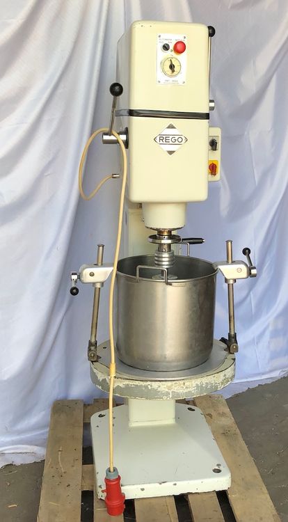 Rego SM 3 mixer Beating machine