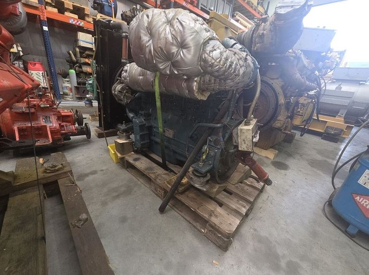 Doosan PUO86T 205 HP