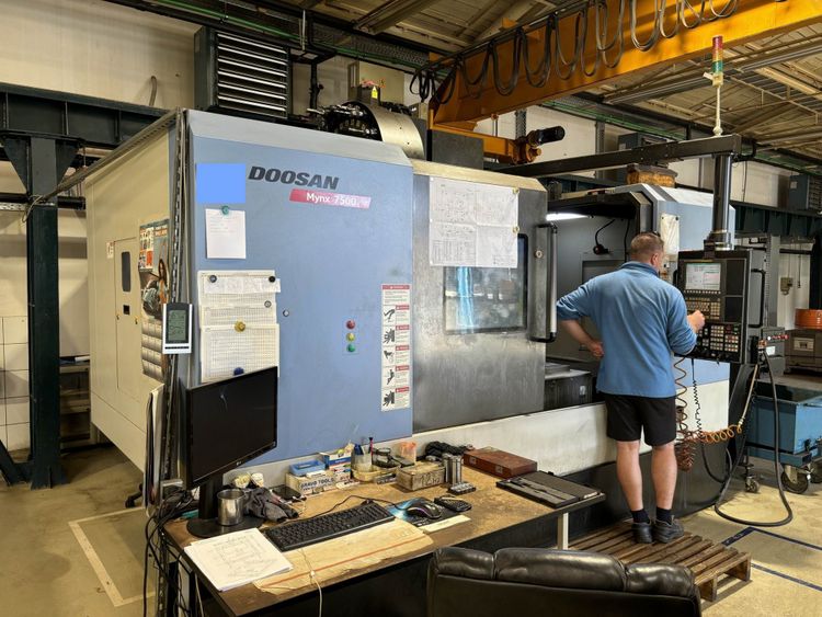 Doosan MYNX 7500 3 Axis