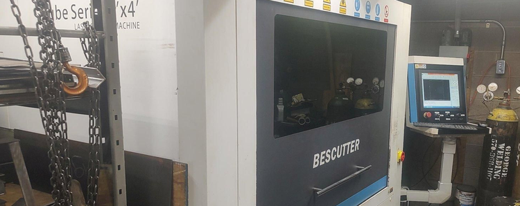BESCUTTER CUBE 2000W Cypcut BCS 100