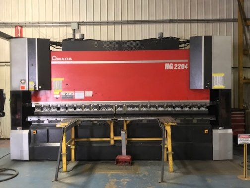 Amada HG 2204 SERVO-CNC PRESS BRAKE 247 TON X 169.3"