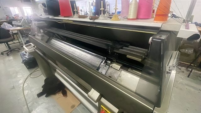 11 Shima Seiki, Simet Shima Seiki knitting machines SES and SWG