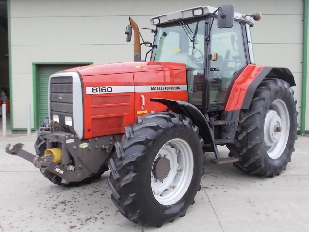 Massey Ferguson 8160 Tractor