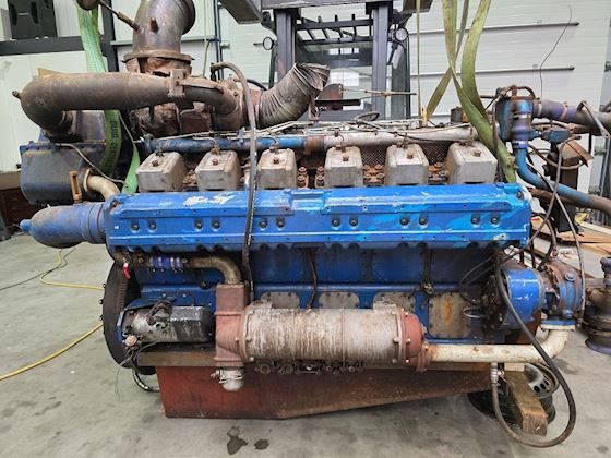 SACM UD12V25 4D H5D 1100 HP