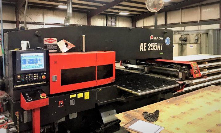 Amada AE255NT SERVO-DRIVEN, 51 STATION 22 TON