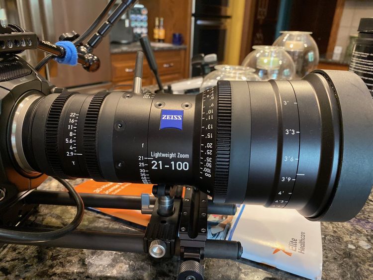 ZEISS 100mm T2.9-3.9 Lightweight Zoom LWZ.3 Lens