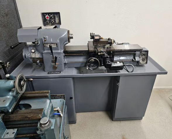 Hardinge TOOLROOM LATHE Variabl HLV-H