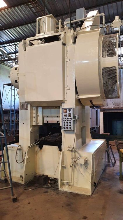 Hot forging press JING DUANN FP-600 600 Ton