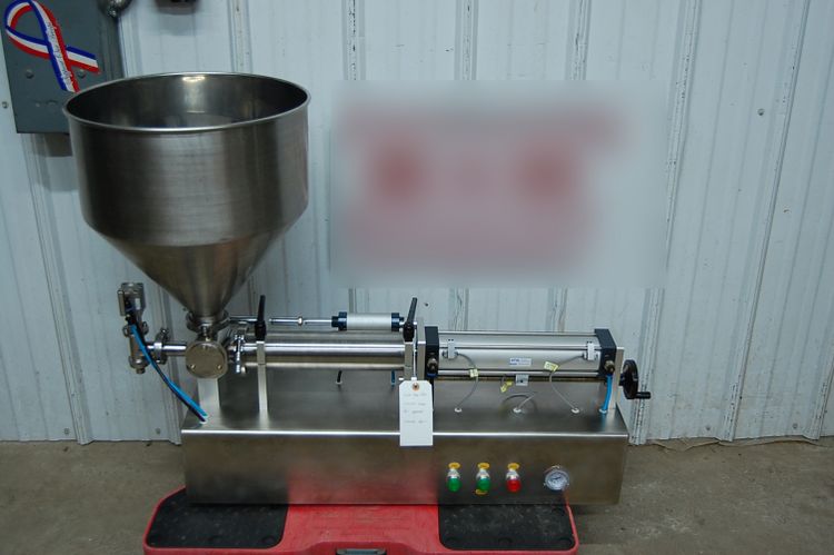 TG-1000, Piston Bottle Filler