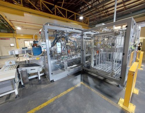 IWS  AG Invopac Case Packer