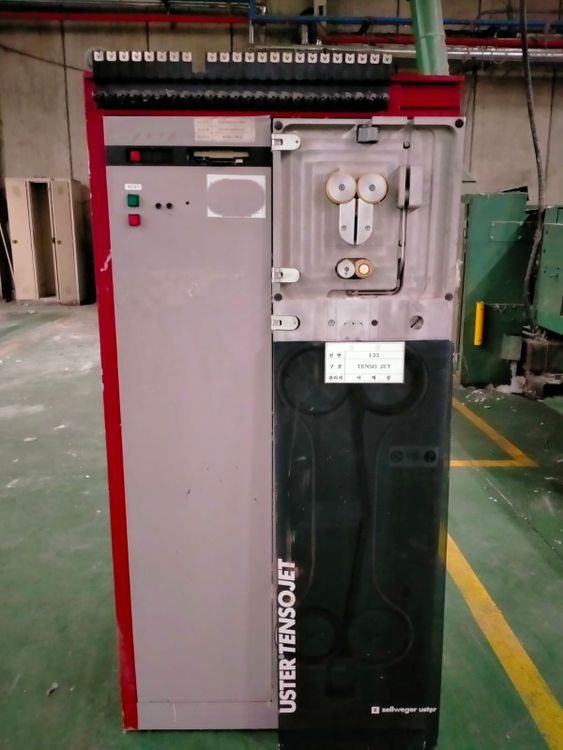 Uster Tensojet Yarn Testing