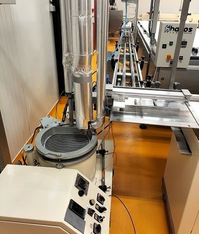 Knobel CCM-9 Small chocolate molding line