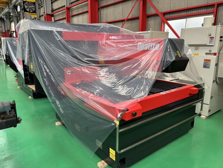 Amada QUATTRO FANUC 16i-L