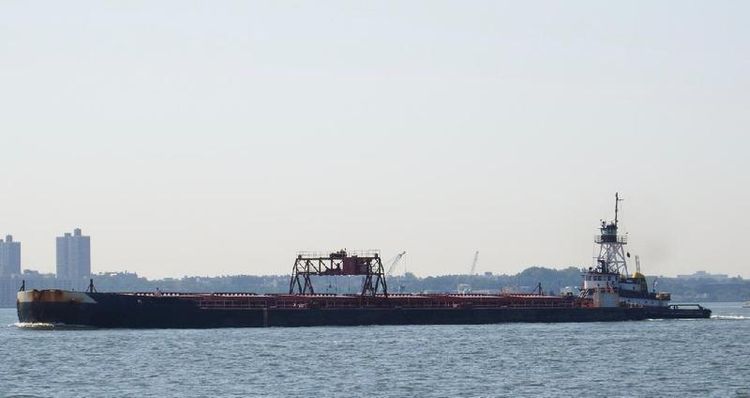 Bollinger 362 x 74ft Covered Dry Cargo Barge